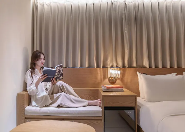 Browndot Hongdae Sinchon Hotel