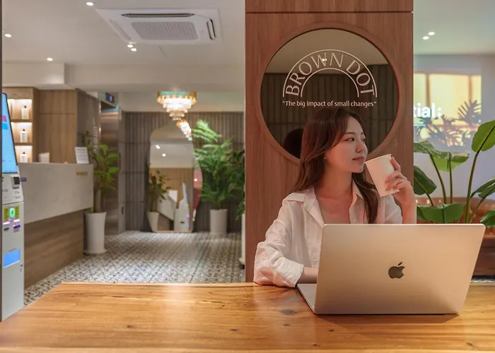 Browndot Hongdae Sinchon Hotel