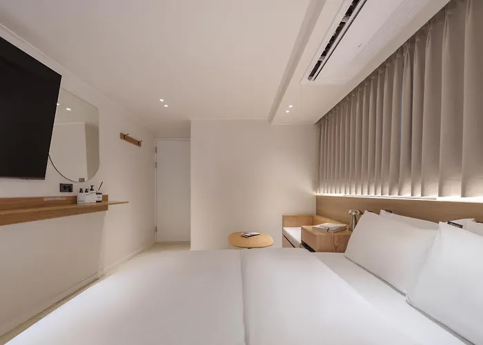 Browndot Hongdae Sinchon 3* Seoul