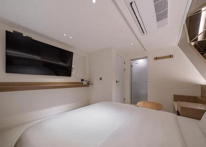 Hotel Browndot Hongdae Sinchon 3*